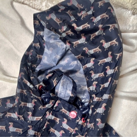 Joules Navy women’s  Raincoat with Dog Pattern Daschunds- weenie dog -adjustable - Picture 4 of 12